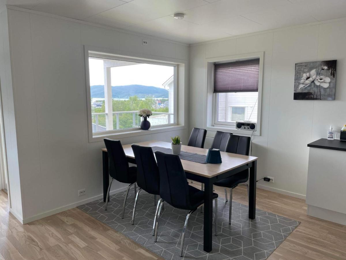 Veien Til Senja Apartment Finnsnes Luaran gambar