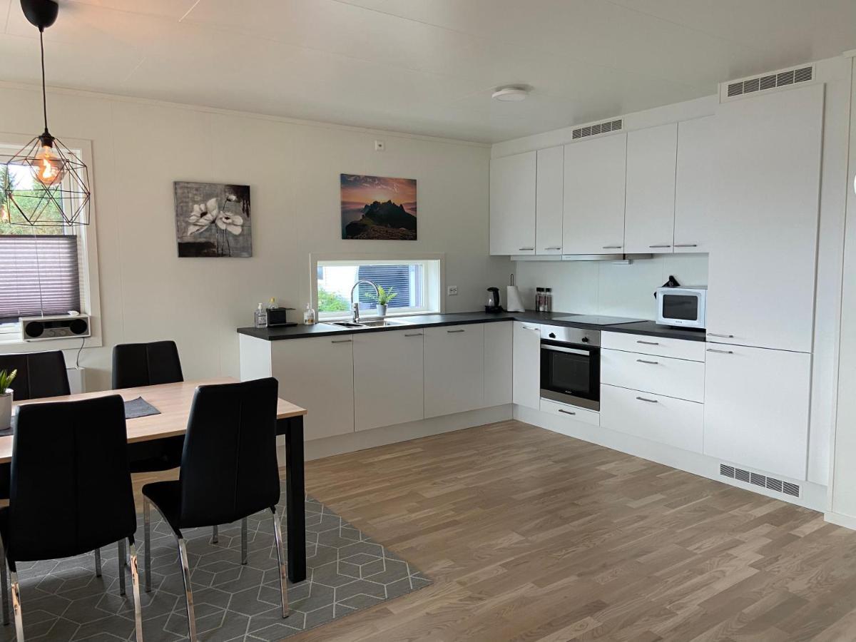 Veien Til Senja Apartment Finnsnes Luaran gambar